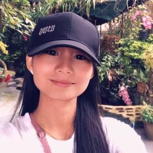 Meet your Posher, Kyi